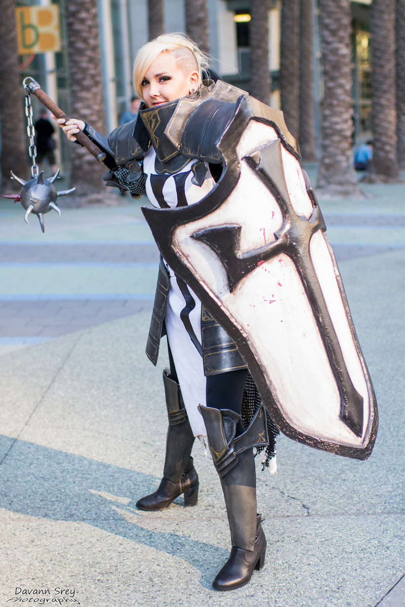 Illustration for article titled The Most Mind-Blowing and Astonishing Cosplay From BlizzCon 2015!